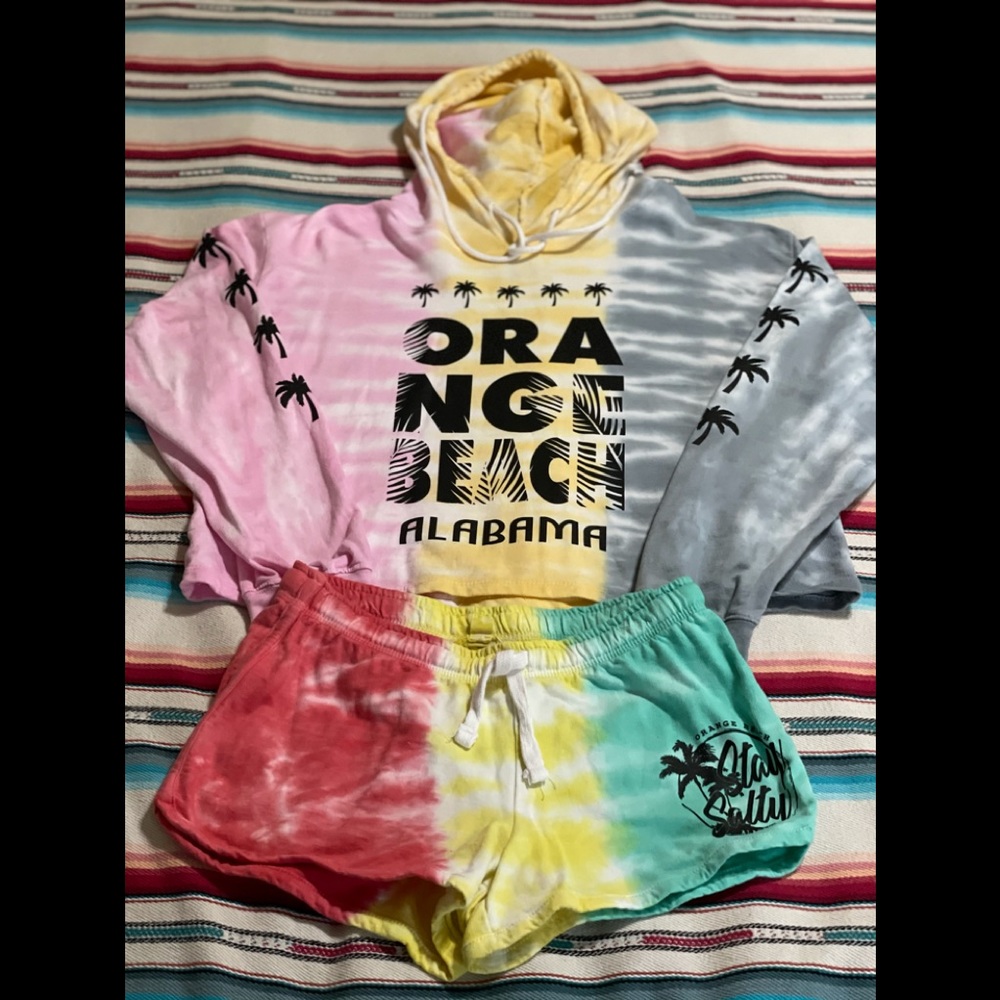 Crop hoodie & shorts set